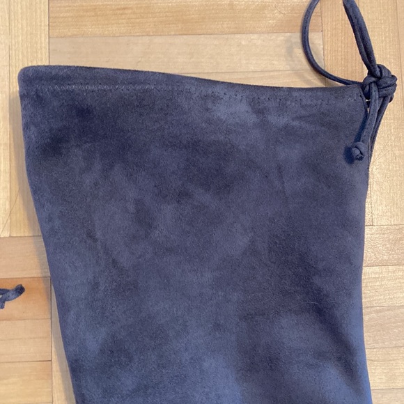 Knee high boots - Picture 4 of 4